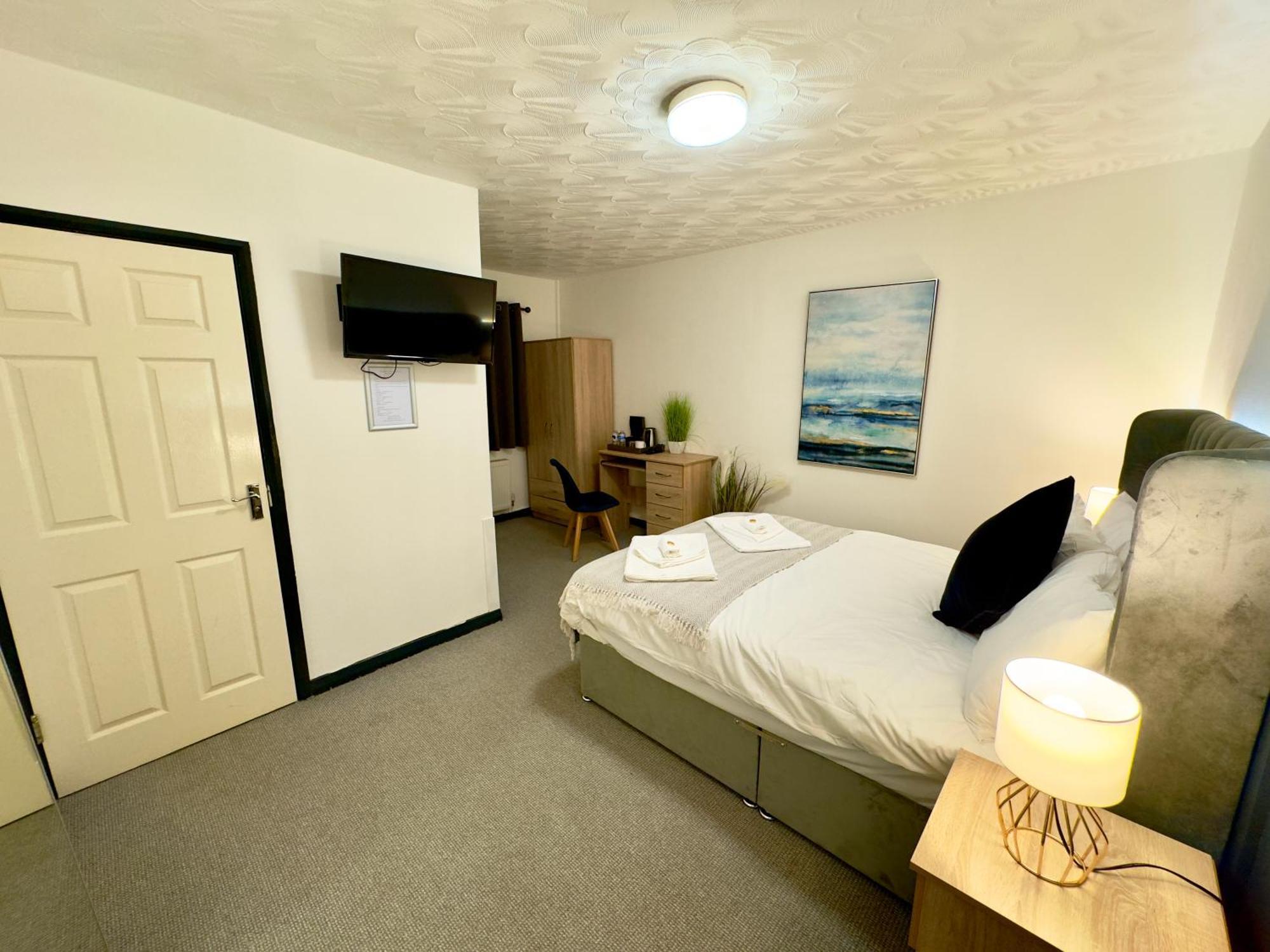 Coastal Park Accommodation Llanelli Exteriör bild