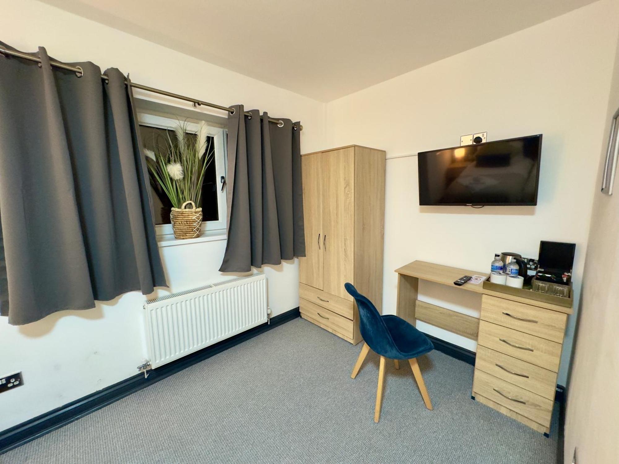 Coastal Park Accommodation Llanelli Exteriör bild